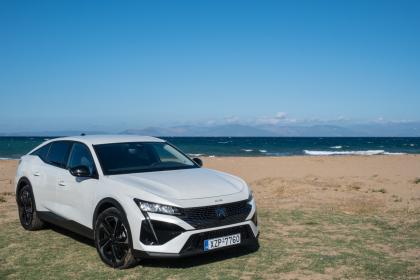 Test: Peugeot 408 1.2 PureTech EAT8 130Ps